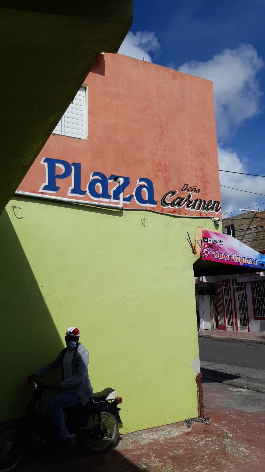 Plaza doña Carmen