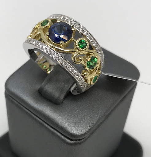 Explore traditional knee tattoo ideas, creative tattoo ideas in Lumberton, available at Avonlea Jewelers