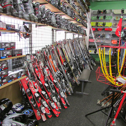 Sporting Goods Store «Play It Again Sports», reviews and photos, 5600 95th St, Oak Lawn, IL 60453, USA