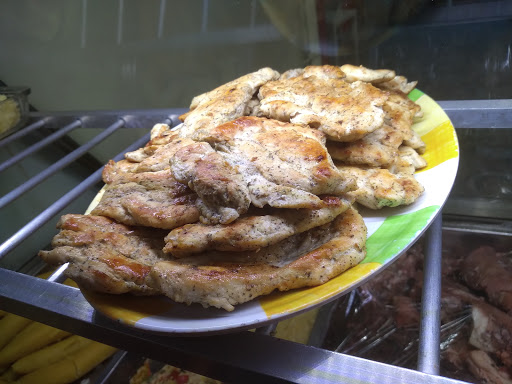 Bodega Cafetería Gazcue