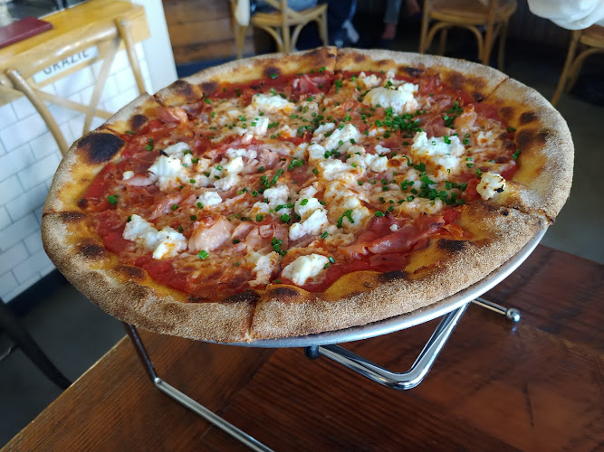 #1 best pizza place in Sausalito - Sandrino Pizza & Vino