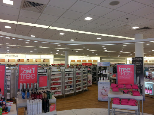 Hair Salon «Ulta Beauty», reviews and photos, 641 E Boughton Rd #100, Bolingbrook, IL 60440, USA