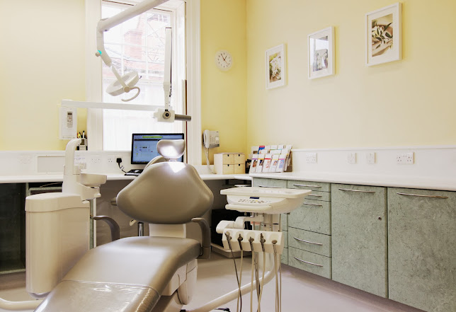 Collins House Dental Surgery - Hereford