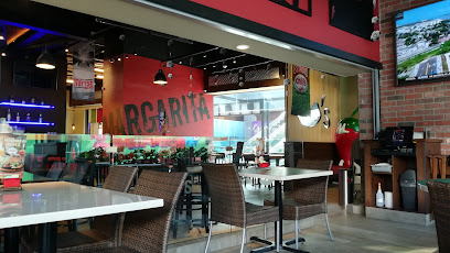 Chili's Av. Canal de Garay 3278, La Esperanza, 09910 Ciudad de México, CDMX, Mexico