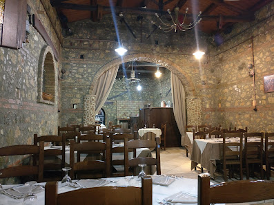 Cisca restaurant S.da Statale 106 Jonica, 106, 88051 Cropani CZ, Italia