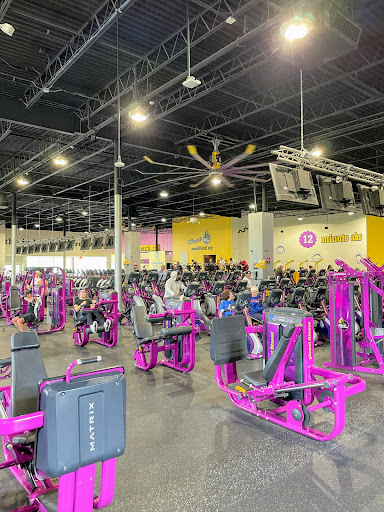 Gym «Planet Fitness», reviews and photos, 700 E Patchogue Yaphank Rd, Medford, NY 11763, USA