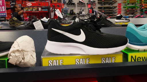 Sporting Goods Store «Big 5 Sporting Goods - Glendale», reviews and photos, 144 N Central Ave, Glendale, CA 91203, USA