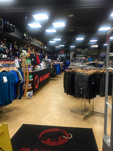 Reviews of Adapt Outdoors in Liverpool - Sporting goods store