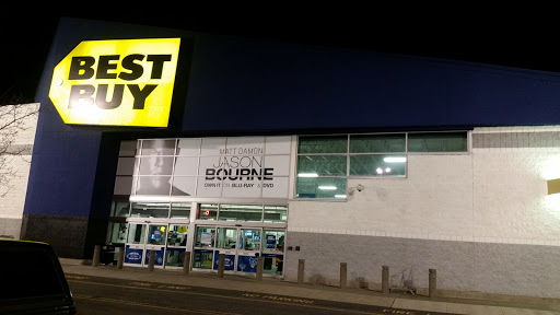 Electronics Store «Best Buy», reviews and photos, 1100-1300 N Galleria Dr, Middletown, NY 10941, USA
