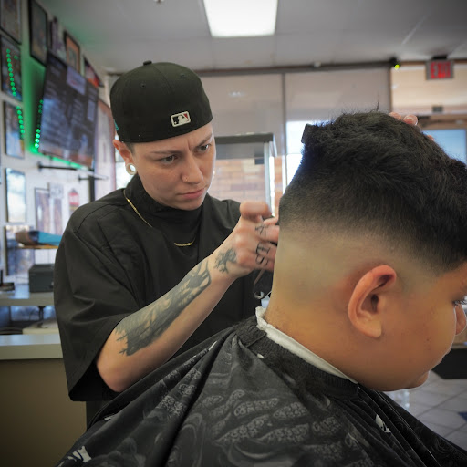 Hair Salon «Realmen Signature Barber Shop», reviews and photos, 6149 N Scottsdale Rd #108, Scottsdale, AZ 85250, USA