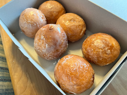 Donut Shop «Golden Donuts», reviews and photos, 34155 Harper Ave, Charter Twp of Clinton, MI 48035, USA