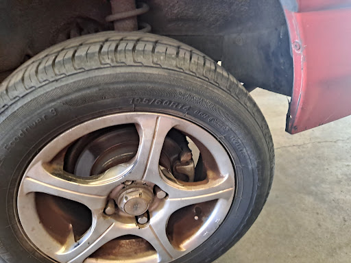 Photo 5 - Casse rachète auto sélection marseille - Enlèvement d'épaves gratuit