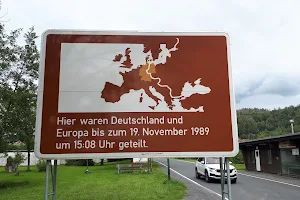 Gedenkstätte Heinersdorf - Welitsch (innerdeutsche Grenze) image