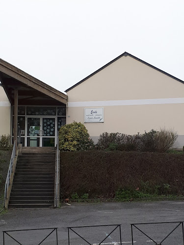 École privée Ecole Sainte Famille Loireauxence