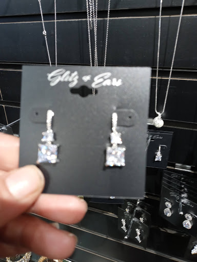 Boutique «Glitz & Ears», reviews and photos, 40817 Garfield Rd, Charter Twp of Clinton, MI 48038, USA