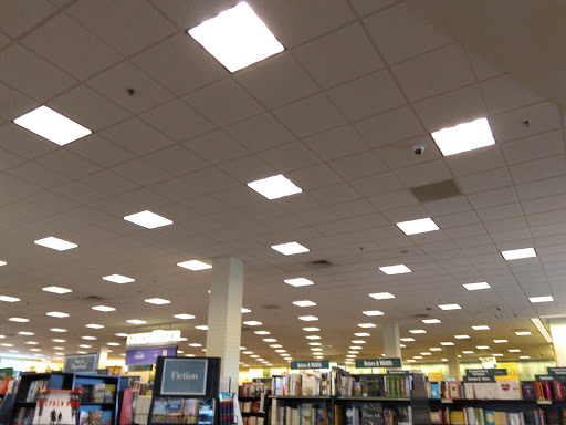 Book Store «Barnes & Noble», reviews and photos, 425 Marketplace Blvd, Hamilton Township, NJ 08691, USA