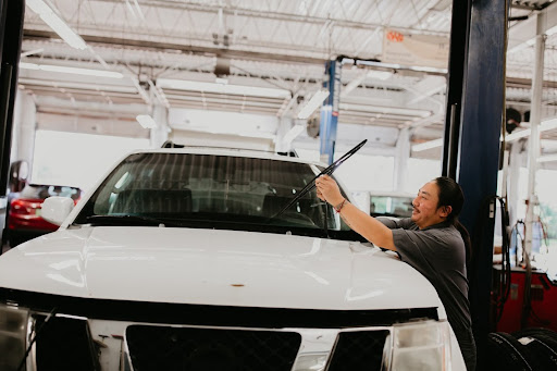 Auto Repair Shop «Victory Auto Service & Glass», reviews and photos, 8098 Brooklyn Blvd, Brooklyn Park, MN 55445, USA