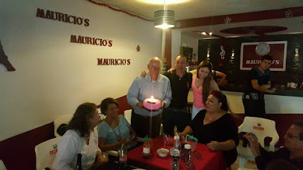 mauricios restaurant karaoke - privada, C. Guadalupe Victoria 18 - C, Loma Dorada, 45430 Zapotlanejo, Jal., Mexico