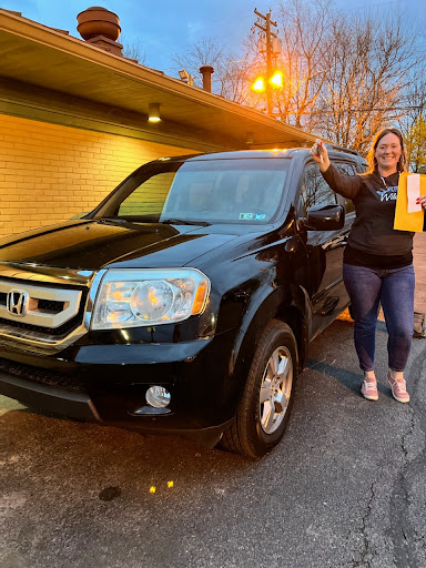 Car Dealer «6k & Under Auto Sales», reviews and photos, 1701 N Broadway, Lexington, KY 40505, USA