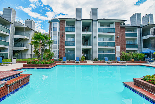 CenterPoint Apartments