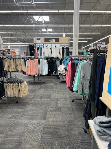 Sporting Goods Store «Academy Sports + Outdoors», reviews and photos, 651 E Trenton Rd, Edinburg, TX 78539, USA