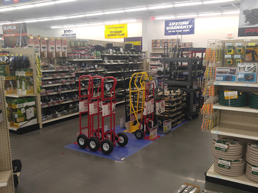 Hardware Store «Harbor Freight Tools», reviews and photos, 1317 E Osceola Pkwy, Kissimmee, FL 34744, USA