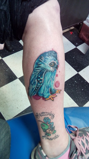 Tattoo Shop «Mitten Mayhem Tattoos and Piercings», reviews and photos, 1189 N Nottawa St b, Sturgis, MI 49091, USA