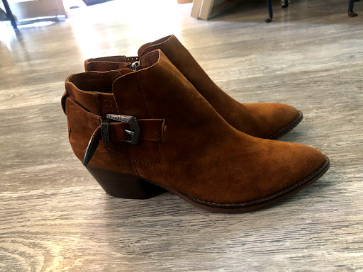 Thrift Store «Inspired Thrift Store», reviews and photos, 7 Somerset St, Ocean City, MD 21842, USA