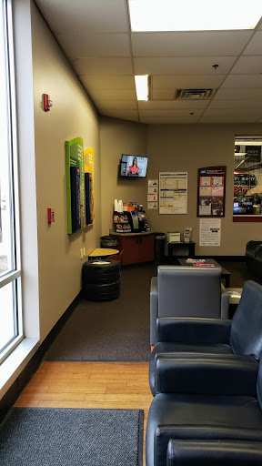 Tire Shop «Firestone Complete Auto Care», reviews and photos, 371 Cottage Grove Rd, Bloomfield, CT 06002, USA