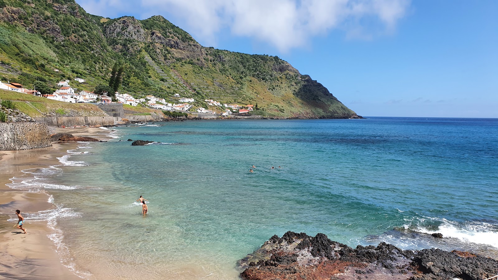 Foto af St. Lawrence Beach med høj niveau af renlighed