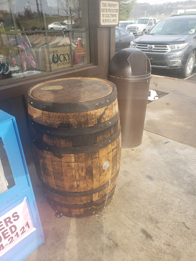 American Restaurant «Cracker Barrel Old Country Store», reviews and photos, 228 Mall Blvd, Bloomsburg, PA 17815, USA