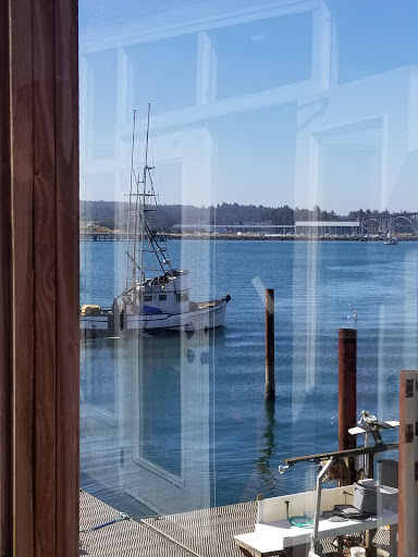 Coffee Shop «Bayscapes Gallery & Coffee house», reviews and photos, 333 SW Bay Blvd, Newport, OR 97365, USA