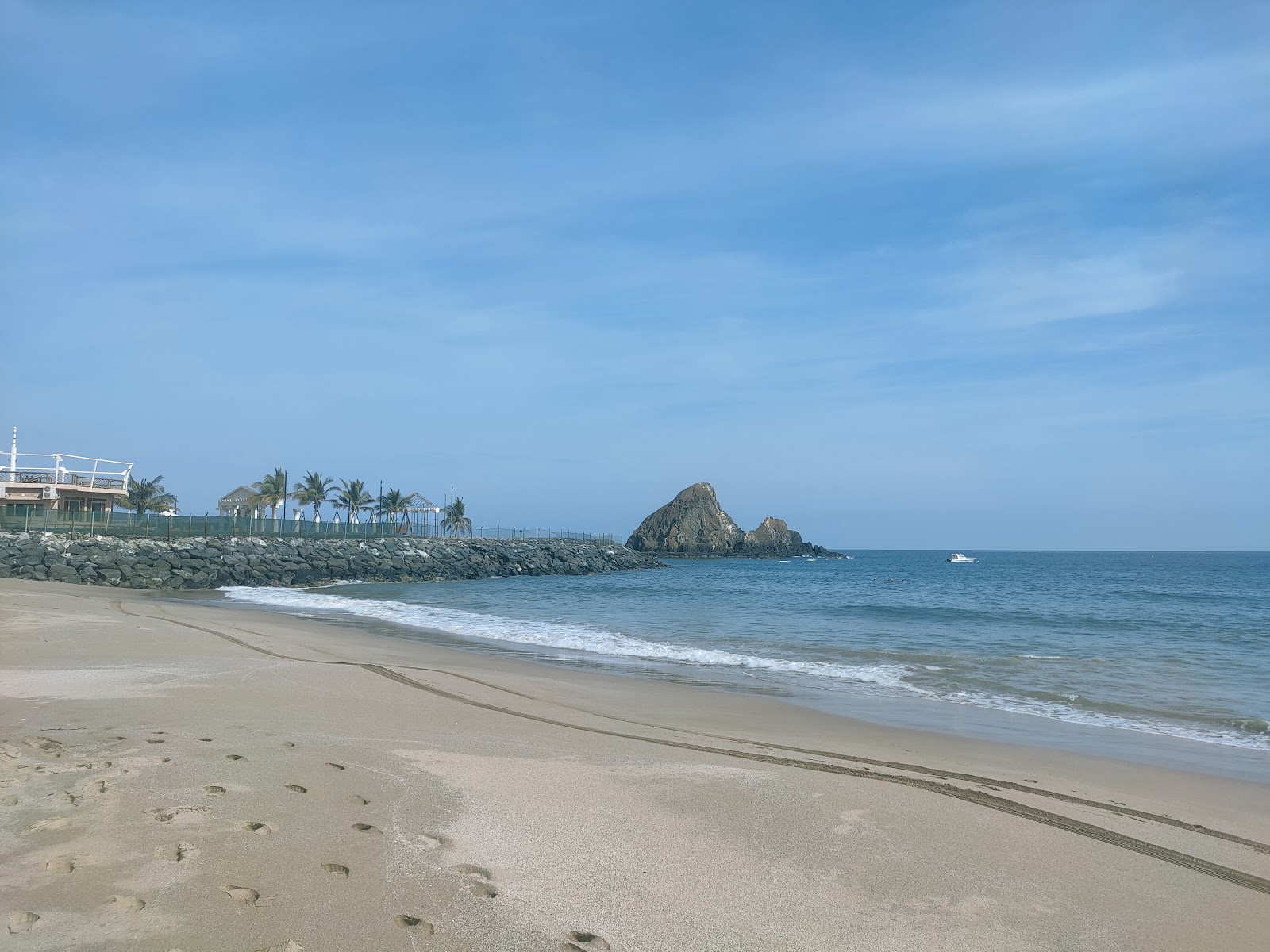 Photo of Dibba Beach with long straight shore