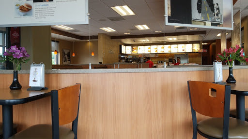Fast Food Restaurant «Chick-fil-A», reviews and photos, 4925 Outer Loop, Louisville, KY 40219, USA