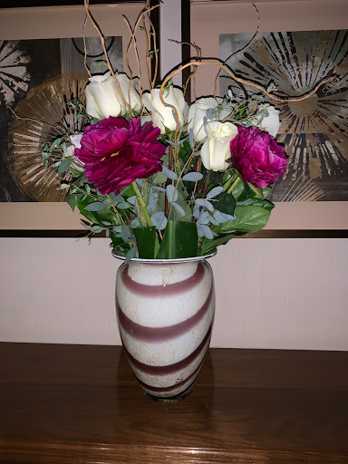 Florist «Sharon Florist», reviews and photos, 11525 California Route 2, Los Angeles, CA 90025, USA