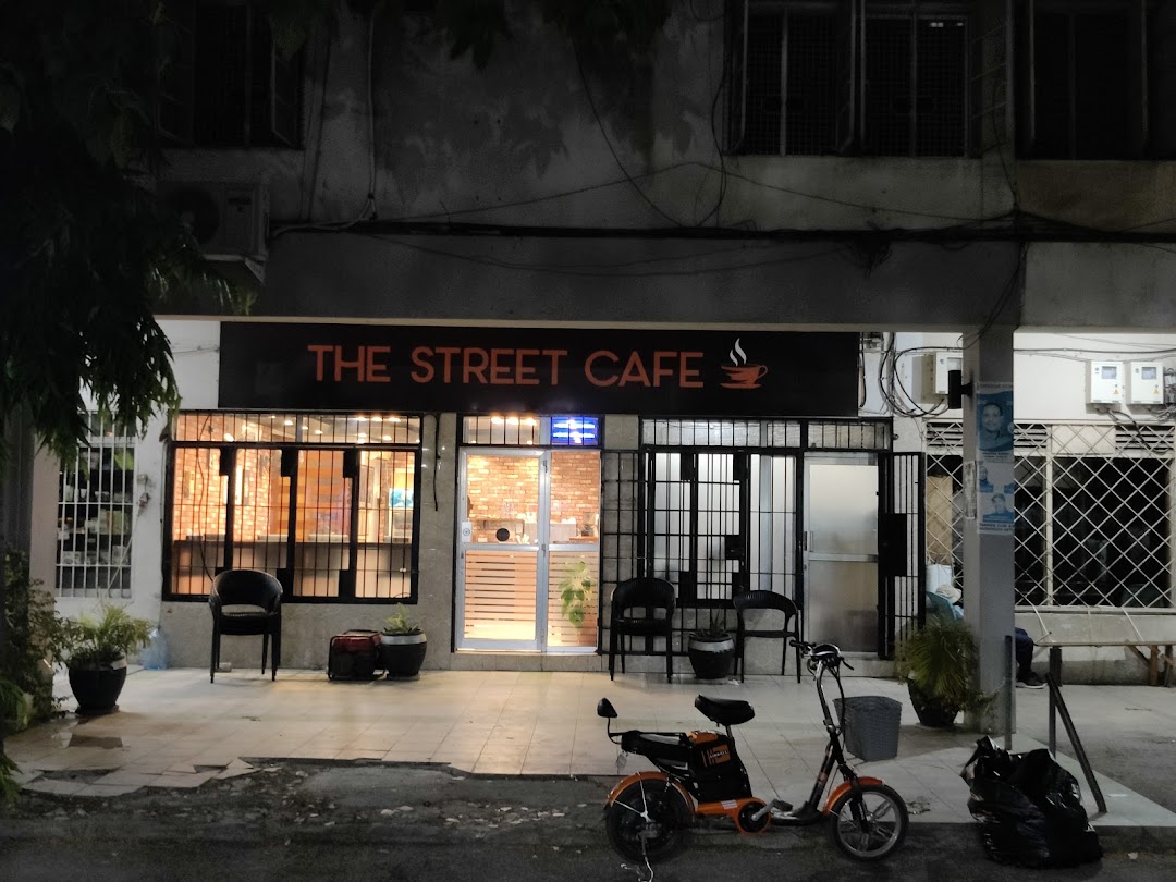 The Street Caf