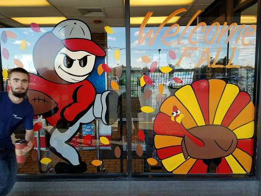 Shopping Mall «Southwest Square Shopping Center», reviews and photos, 2161 Eakin Rd, Columbus, OH 43223, USA