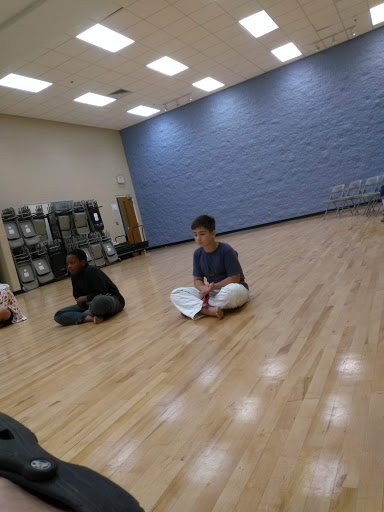 Recreation Center «Crews Road Recreation Center», reviews and photos, 1201 Crews Rd, Matthews, NC 28105, USA