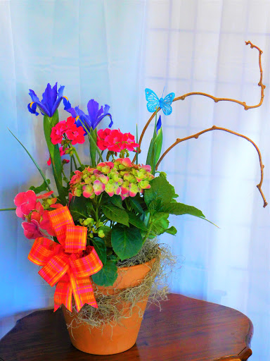 Florist «Nikkibana Floral Design», reviews and photos, 215 Tennessee St, Vallejo, CA 94590, USA