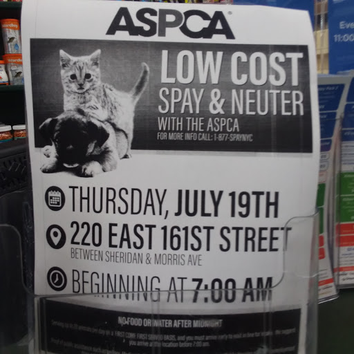 Pet Supply Store «Petland Discounts - Concourse Plaza», reviews and photos, 220 E 161st St, Bronx, NY 10451, USA