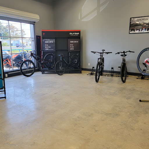 Motorcycle Dealer «Lightning Powersports», reviews and photos, 8822 US-19, Port Richey, FL 34668, USA