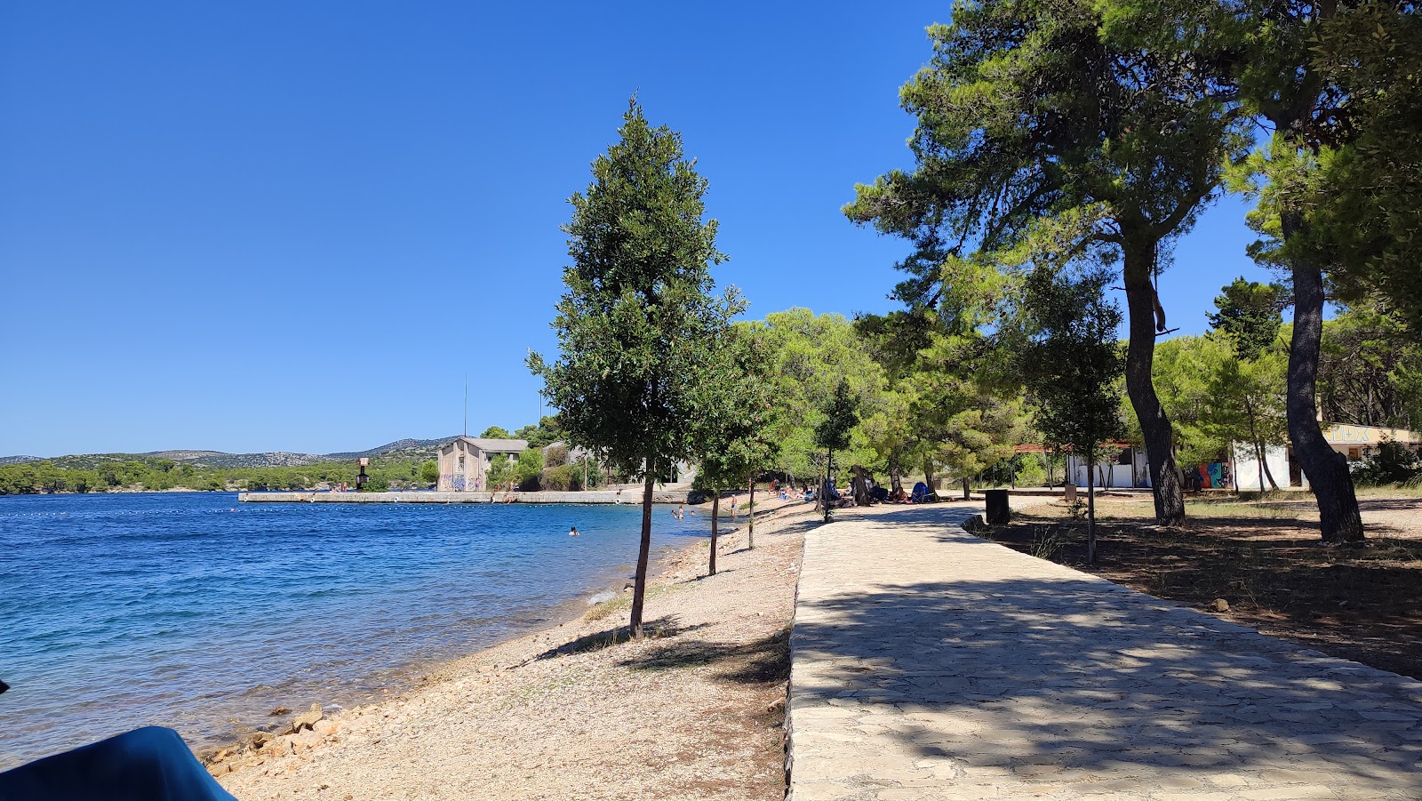 Photo de Uvala Minerska bay zone sauvage