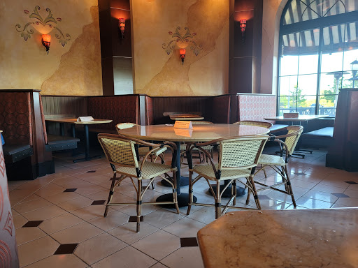 Restaurant «The Cheesecake Factory», reviews and photos, 2028 Chesterfield Center, Chesterfield, MO 63017, USA