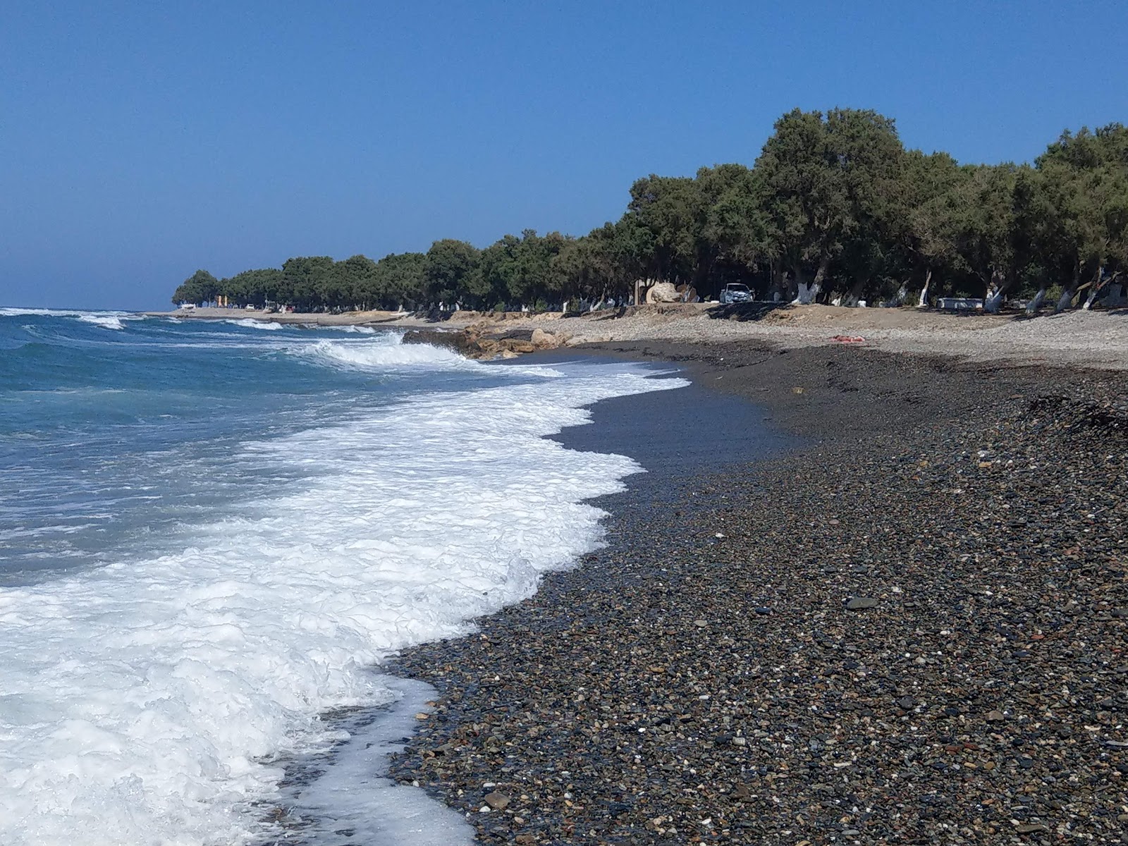 Tavronitis Beach'in fotoğrafı - Çocuklu aile gezginleri için önerilir