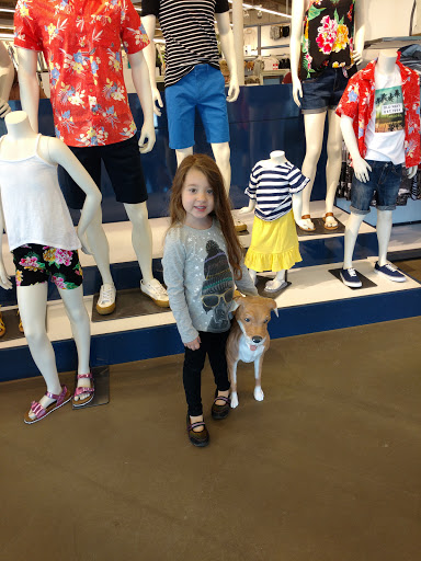 Clothing Store «Old Navy», reviews and photos, 364 Maine Mall Rd, South Portland, ME 04106, USA