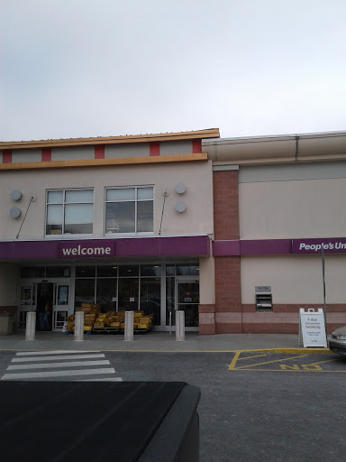 Supermarket «Super Stop & Shop», reviews and photos, 1831 Main St, Peekskill, NY 10566, USA