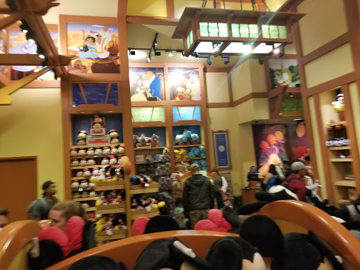 Collectibles Store «World of Disney», reviews and photos, 1565 S. Disneyland Dr, Anaheim, CA 92802, USA