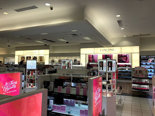 Hair Salon «Ulta Beauty», reviews and photos, 3010 Bridgepointe Pkwy, San Mateo, CA 94404, USA