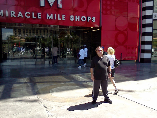 Resort «Planet Hollywood Resort & Casino», reviews and photos, 3667 S Las Vegas Blvd, Las Vegas, NV 89109, USA