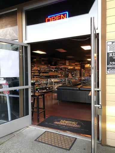 Tobacco Shop «Xhale Vapor N Smoke», reviews and photos, 5610 E Lake Sammamish Pkwy SE, Issaquah, WA 98029, USA
